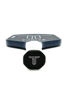 AZUL 16mm (POWER SERIES)    Includes lead weights, key chain, and weight card.  Recommended swing weight (116-117).